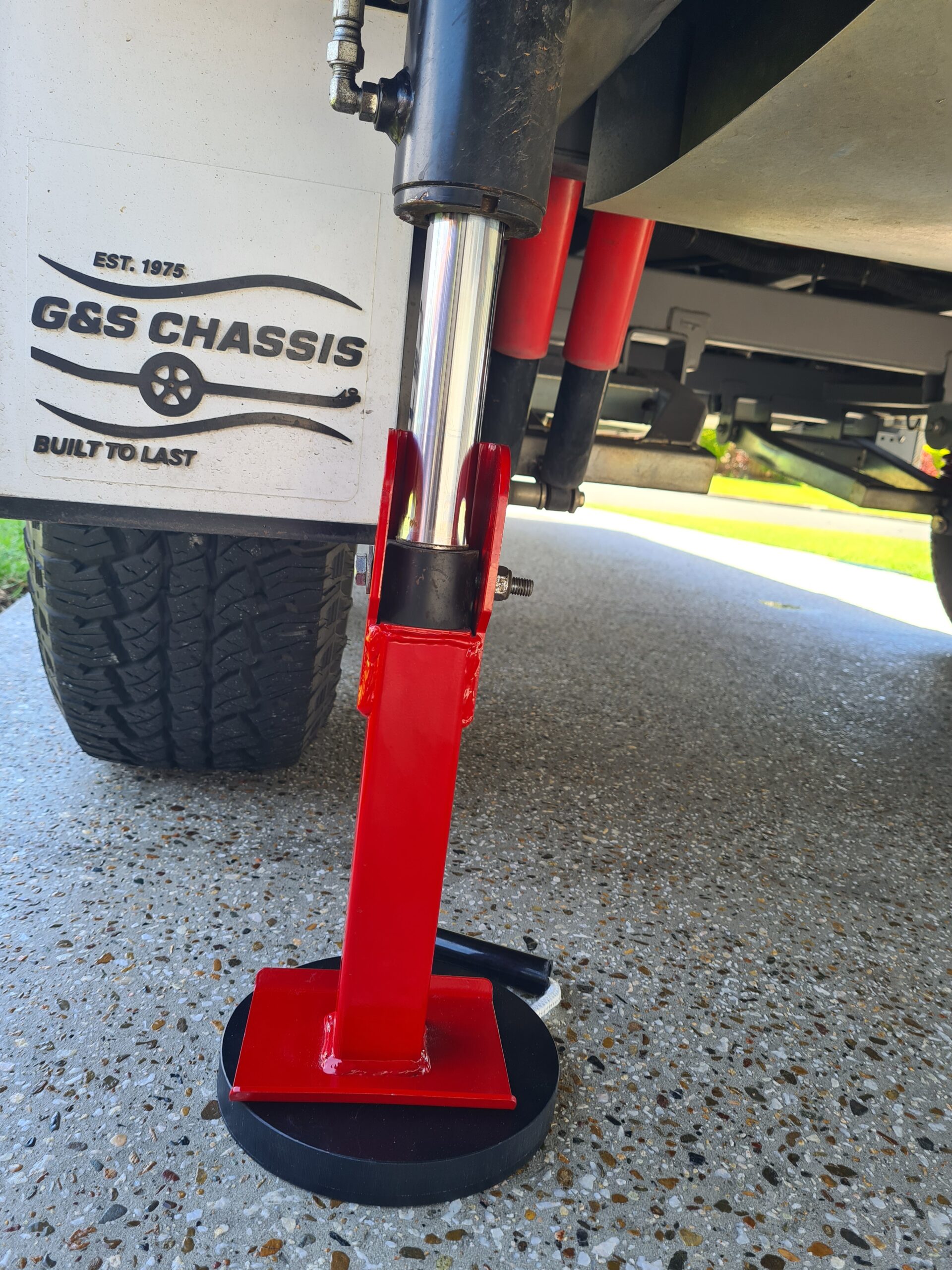 Hydraulic 'Levelling' for Caravans - Image 5