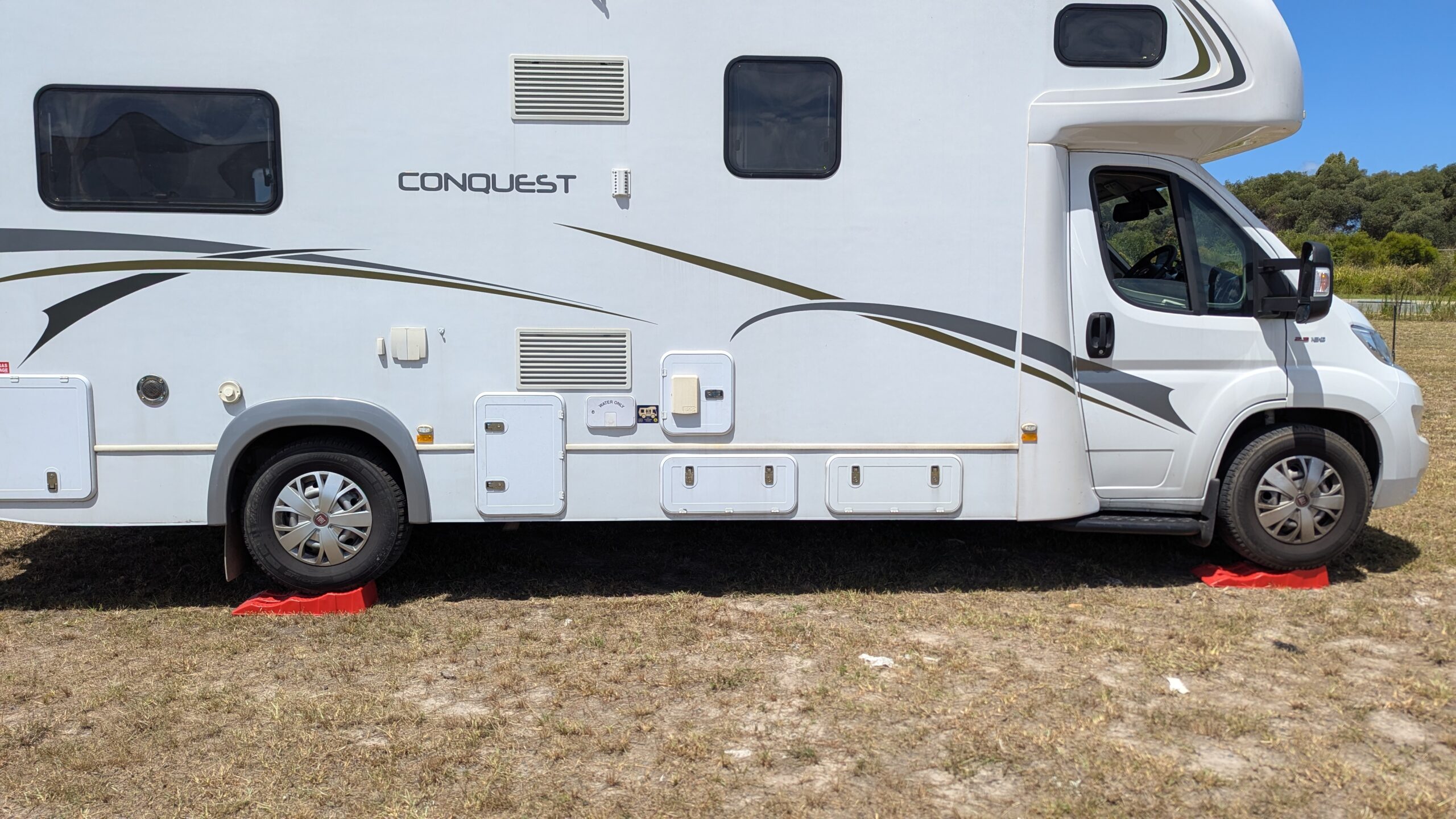 Redfoot Multi Stage Levelling Ramps - 100mm Lift - Image 9